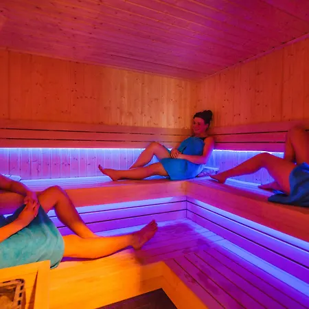 فندق Sun & Snow Kolobrzeg غجيبوفو